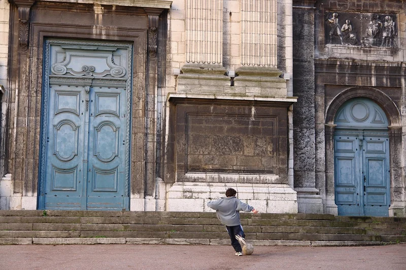 Quartiers couverts et types de biens